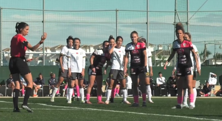  唐佳麗梅開二度、邵子欽破門，中國女足3-2擊敗Alhama俱樂部女足