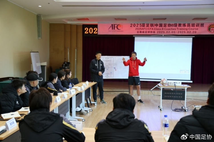  技術(shù)為王，中國足球踏上尋找靈魂之路