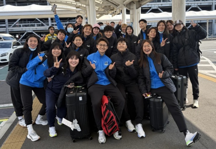  武漢女足前往日本參加女足亞冠！王霜曬照：日本，我們來(lái)了