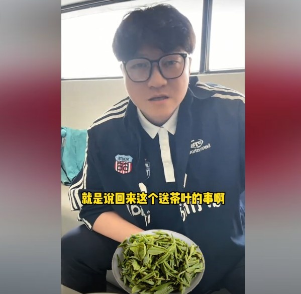  趙鵬：不太清楚賈秀全要球員買茶葉的段子，但這在現(xiàn)實中也正常