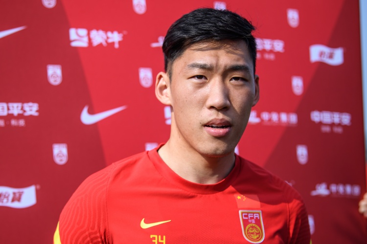  北青體育：朱辰杰是否以“面具人”形象出戰(zhàn)18強賽，仍需多方溝通