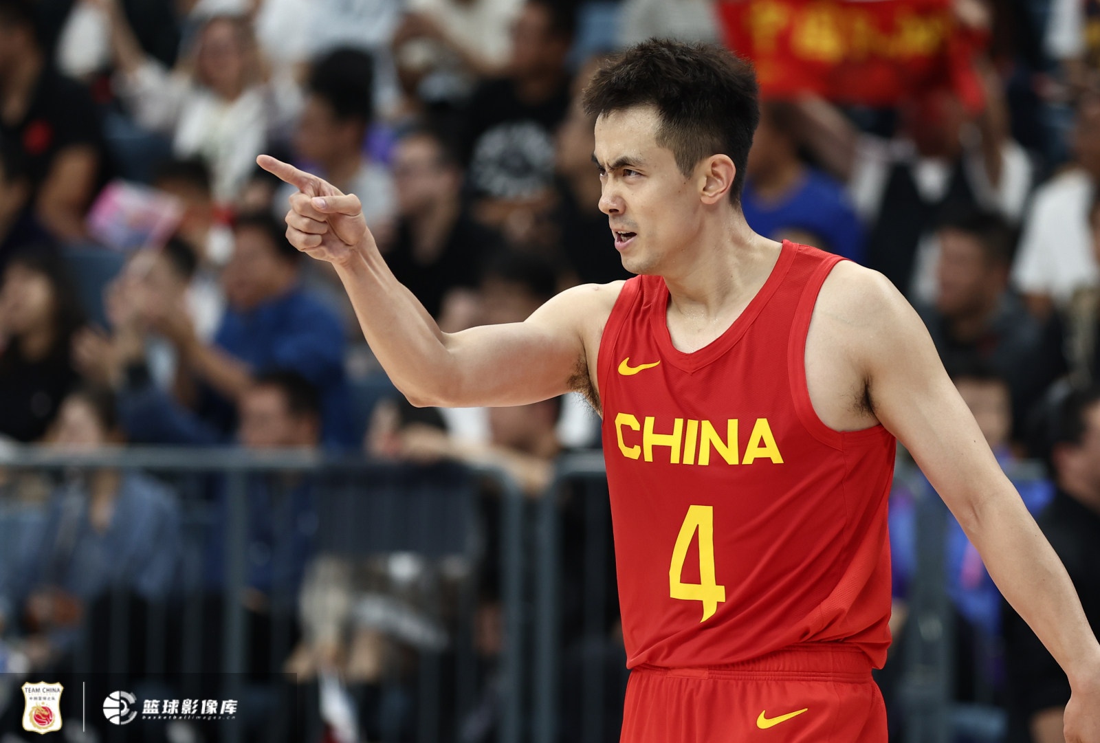  攻防俱佳！趙繼偉半場拿到6分1板4助2斷 正負值+14