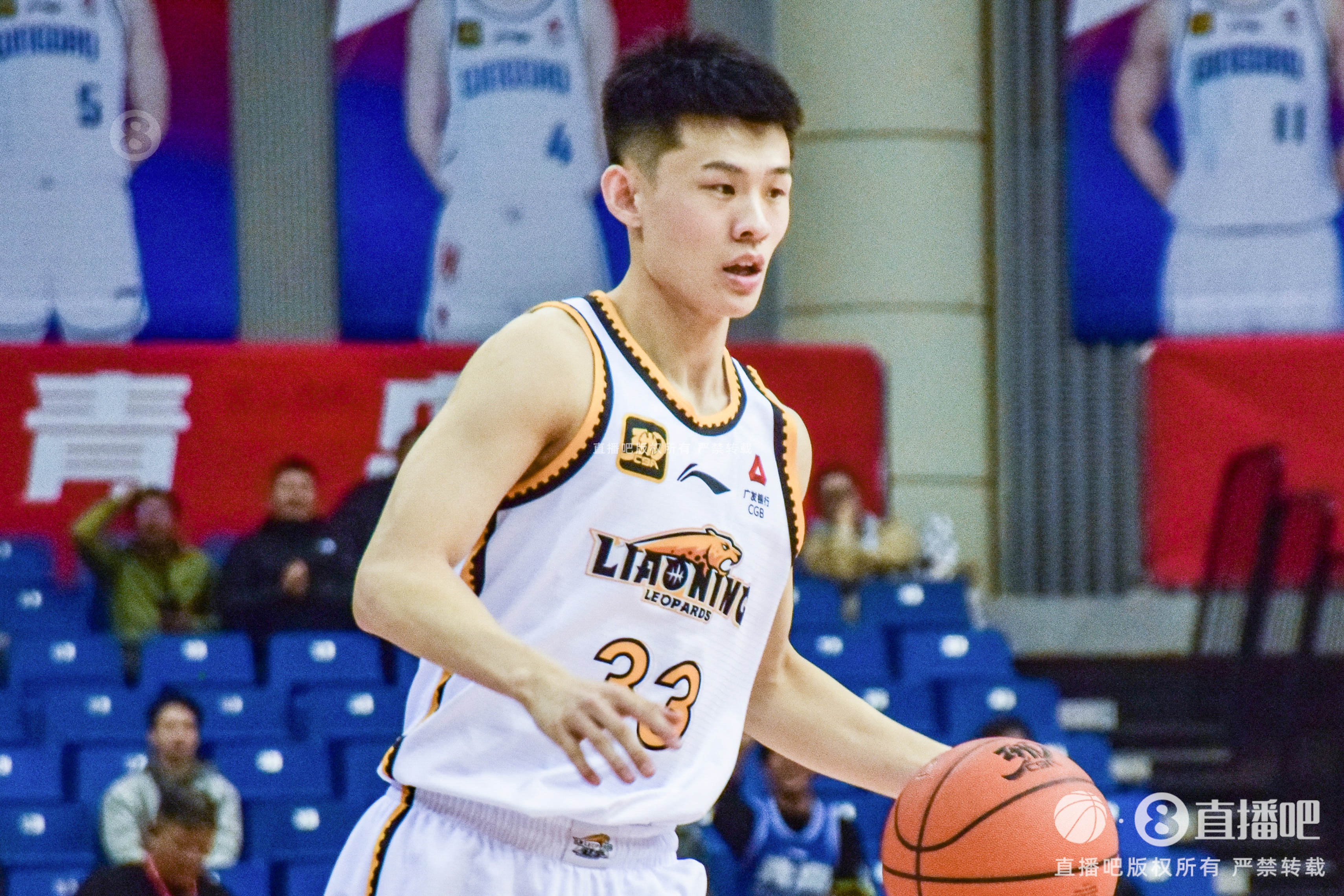  表現(xiàn)可圈可點！王嵐嵚替補29分鐘 7中5&三分4中2貢獻12分4助2斷