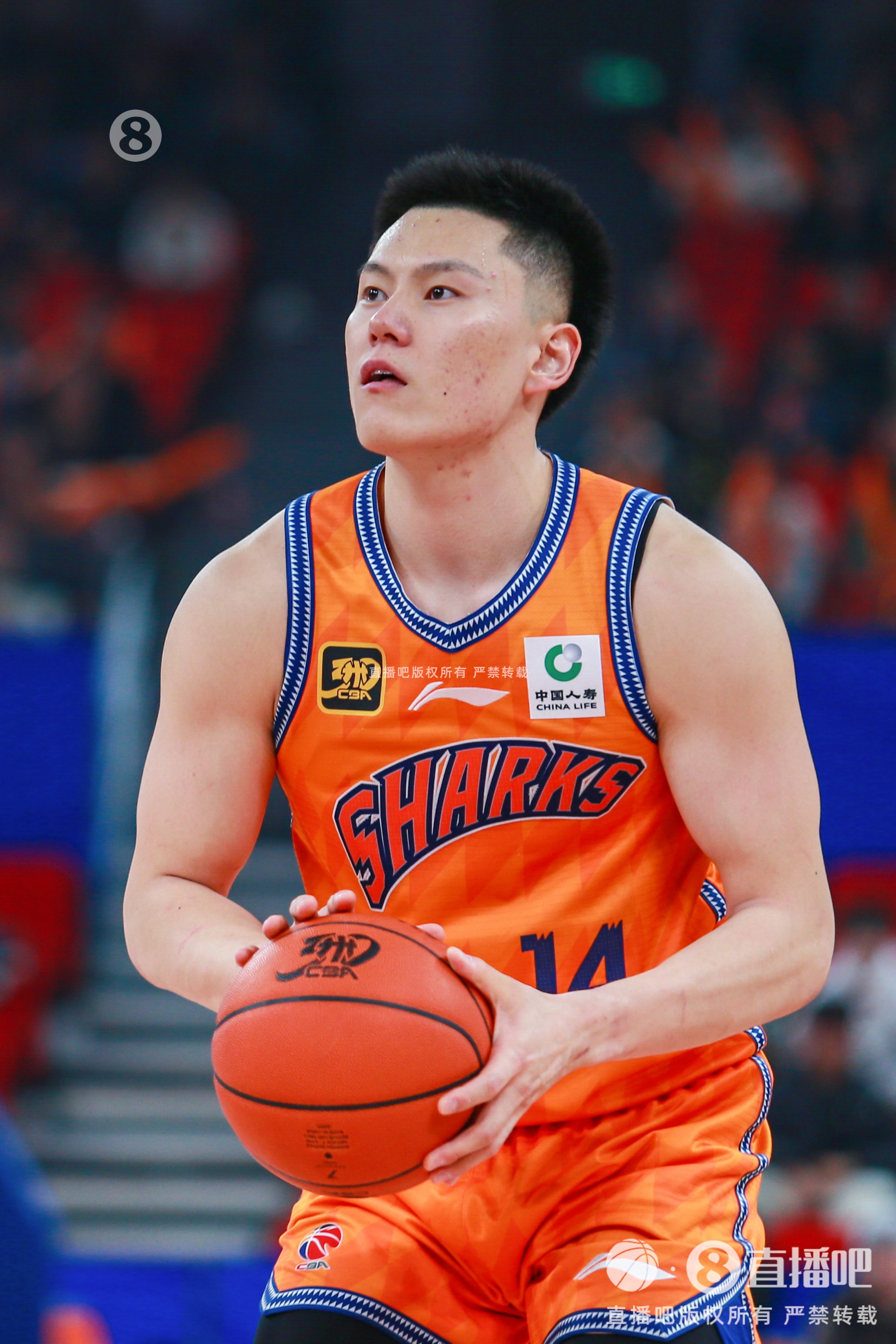  手感火熱！李弘權(quán)半場三分6中5得到15分3板0失誤