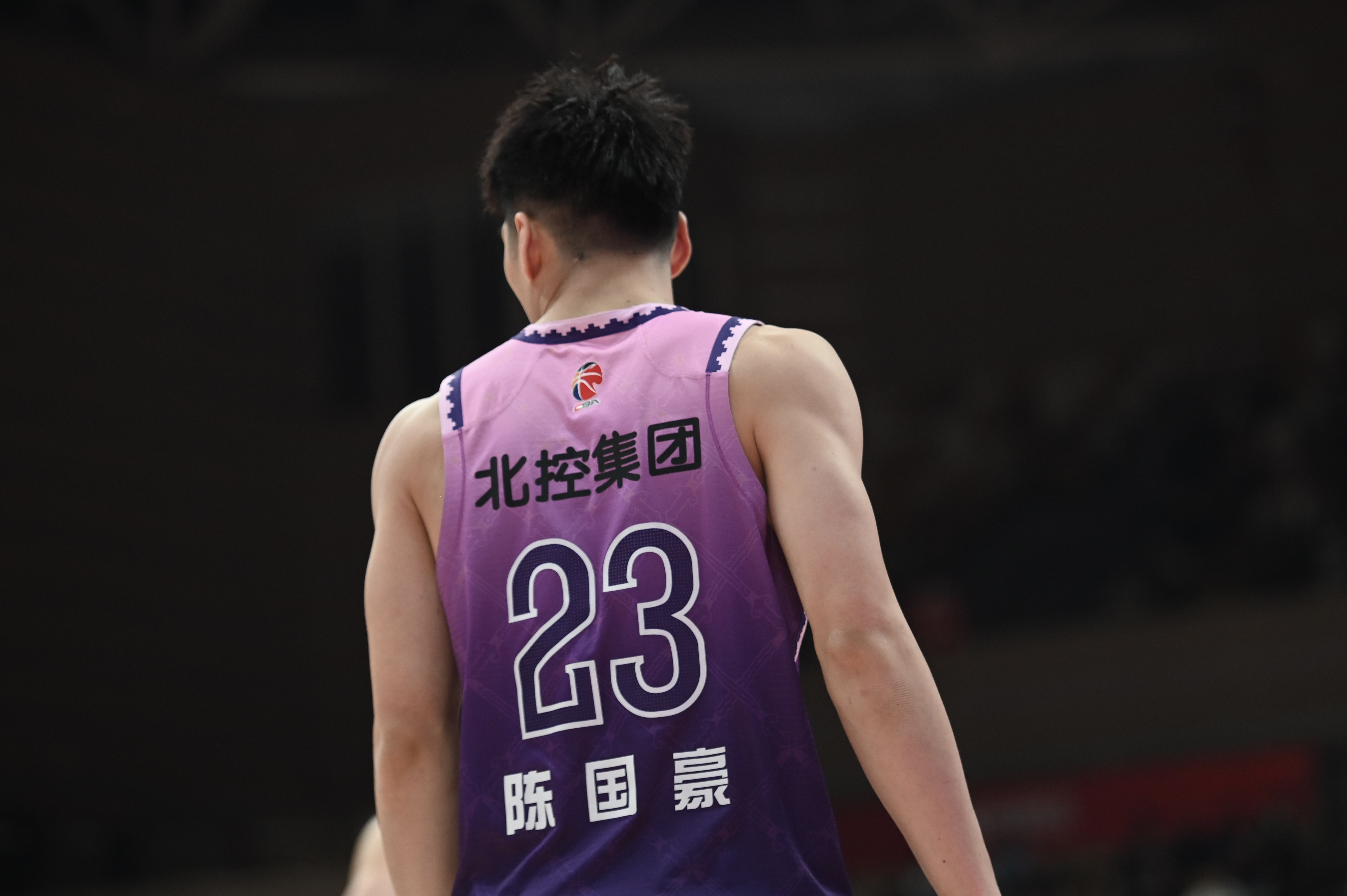  值得更多機(jī)會(huì)！陳國(guó)豪17分鐘5中4貢獻(xiàn)14分 罰球5中5