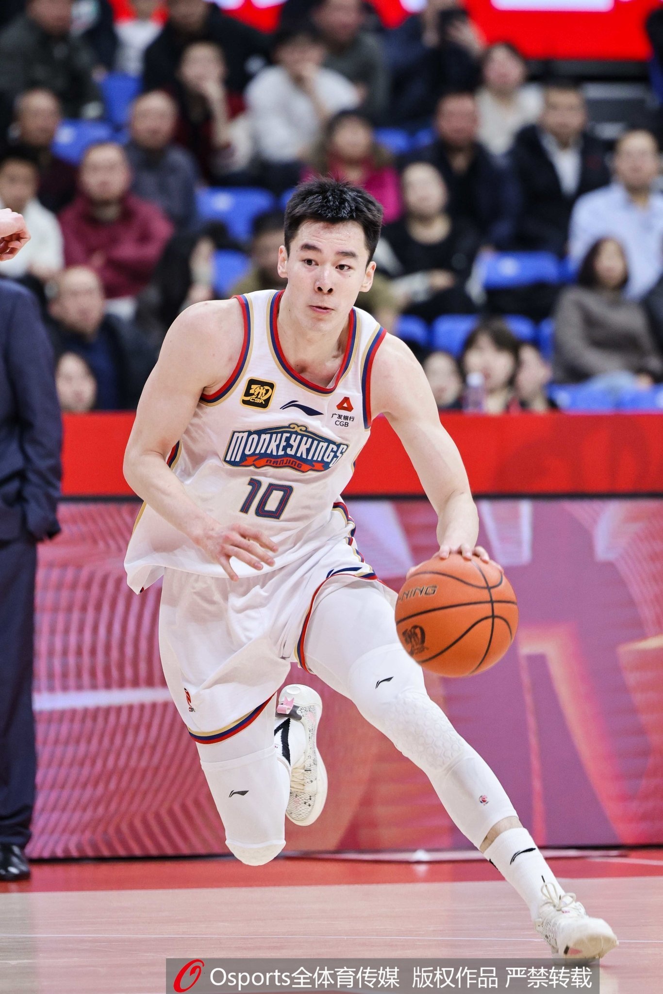  沖擊力十足！郭昊文17投5中&罰球14中12 得到24分10板5助